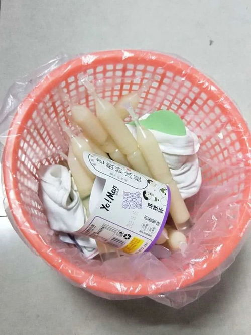 在雅家乐超市买的促销食品竟变质了